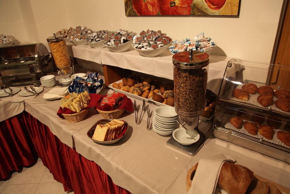 Hotel Regina Λινιάνο Σαμπιαντόρο Εξωτερικό φωτογραφία