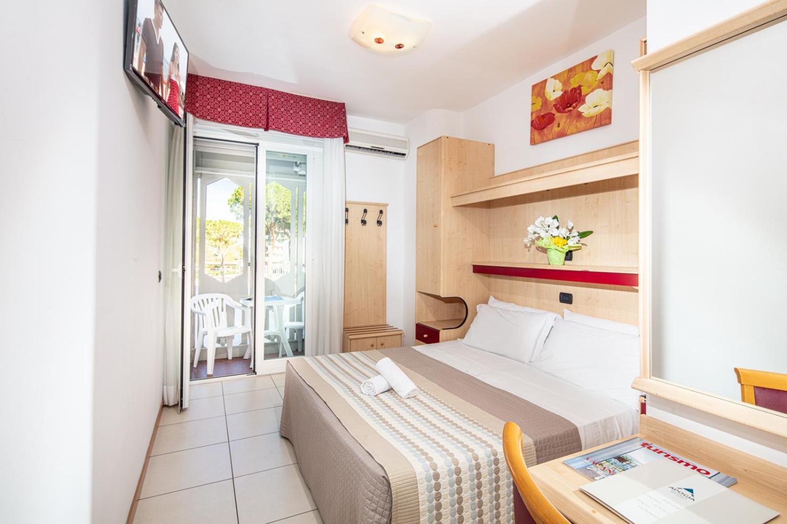 Hotel Regina Λινιάνο Σαμπιαντόρο Εξωτερικό φωτογραφία